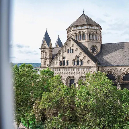 Church View Charming In The Heart Of Koblenz Apartment