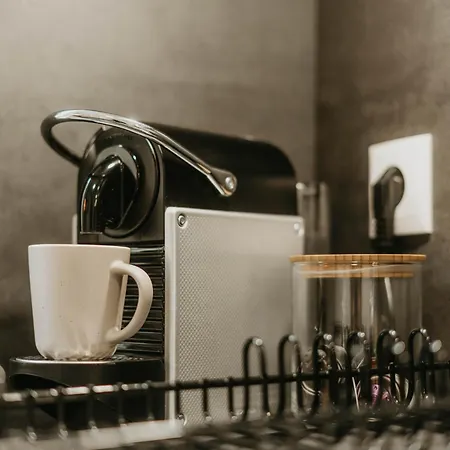 Church View Charming In The Heart Of Κόμπλεντς