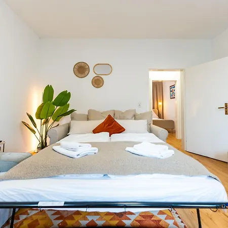 Church View Charming In The Heart Of Koblenz Apartment *