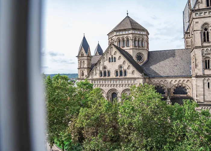 Church View Charming In The Heart Of Lejlighed